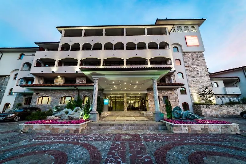 Hotel Helena Park Slantschew brjag 5*,